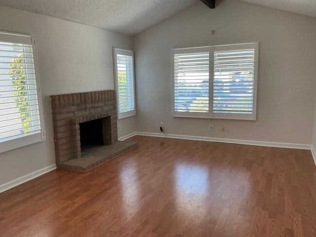 Photo - Spacious 4-Bedroom, 2-Bath Home in Convenient Location – Pet Friendly!