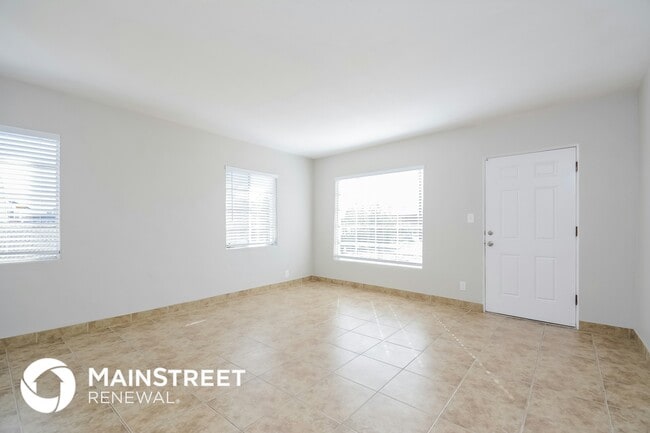 Photo - 1754 W Pueblo Vista Blvd