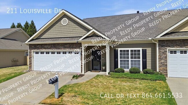 Photo - 211 Louisville Dr
