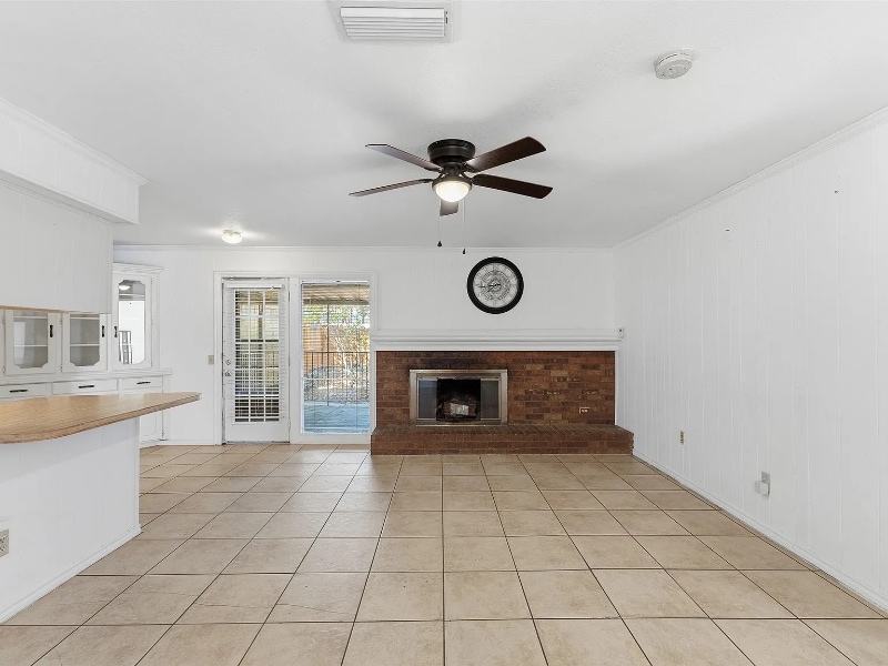 Photo - 3109 Point E Dr