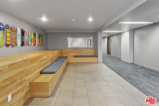 Photo - 855 Croft Ave