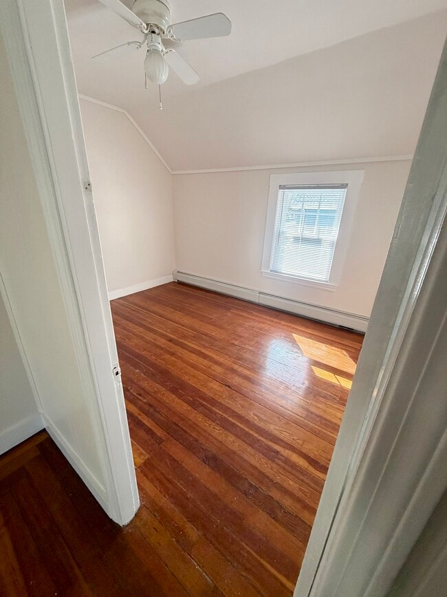 Photo - 53 Locust St Unidad 2