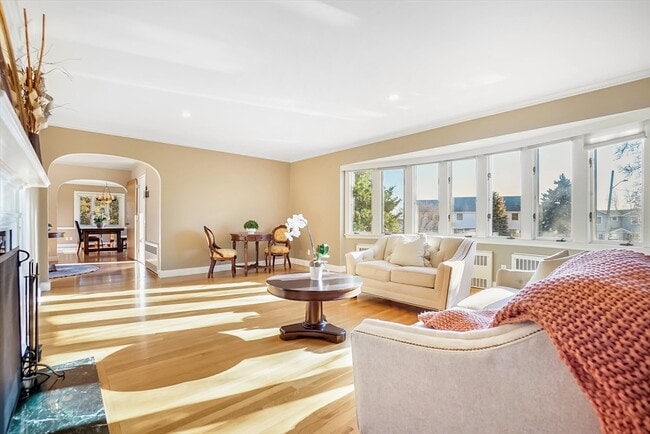 Photo - 272 Atlantic Ave