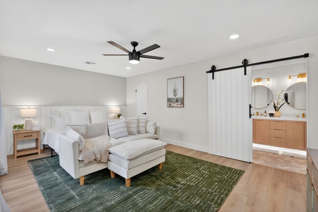 Photo - 5121 E Windrose Dr Unit SI ID1558605P