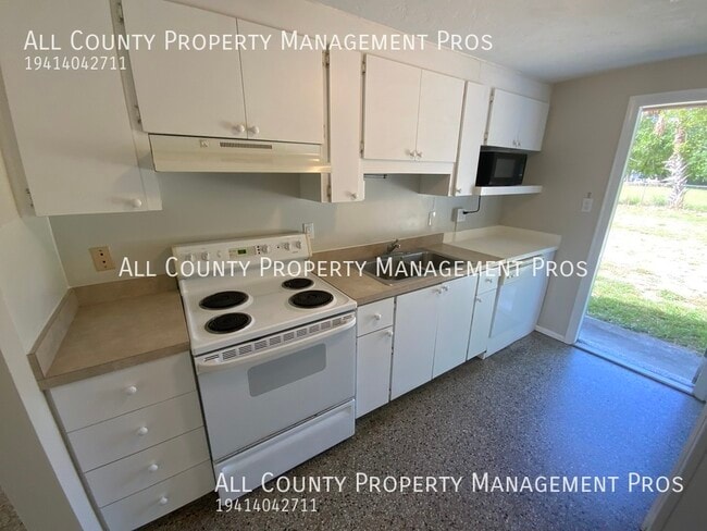 Photo - Pet Friendly / Central A/C / Carport / Lau...