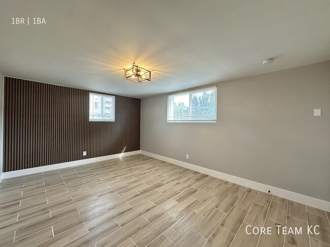 Photo - 2320 W 47th Ave Unidad 1