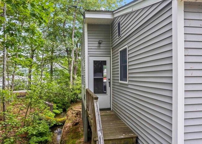 Building Photo - 7 Kincaid Ln