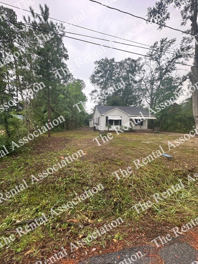 Photo - 102 E Charlotte Ave