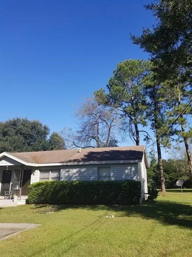 304 Ashwood Dr Unit 304