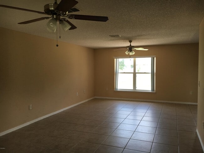 Photo - 1793 Sawgrass Dr SW