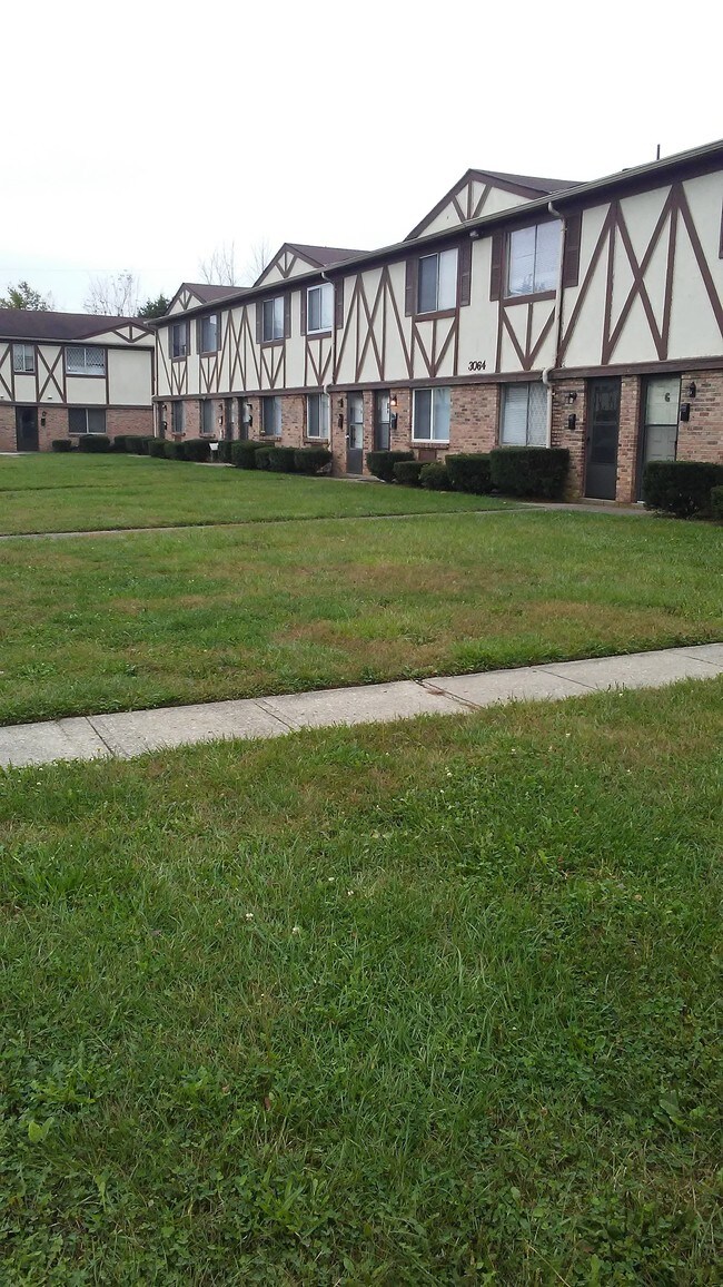 Brownstone Apartments Dayton, OH