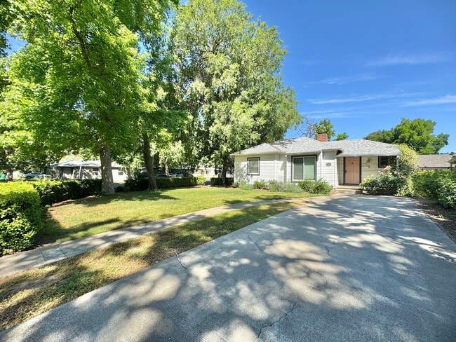 Building Photo - 548 W 4th Ave Unit 548 W 4th Ave