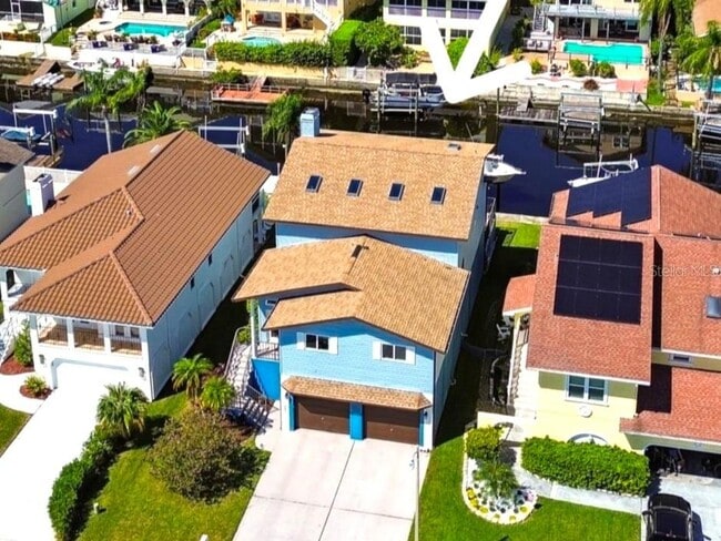 Photo - 6241 Bayside Dr