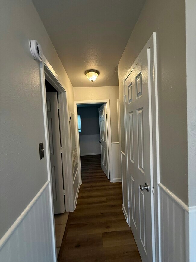 Photo - 1690 Hofheinz St