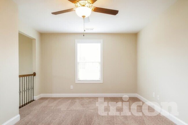 Photo - 1514 Burrows Ave