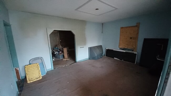 Photo - 125 N Farmer Ave