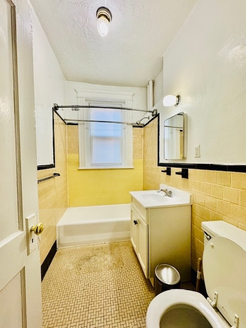 Building Photo - 120 Warren St