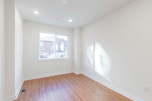 Photo - 810 W Norris St Unidad 1