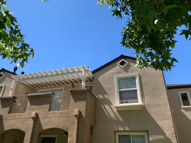 Photo - 676 Encore Way Unit 676