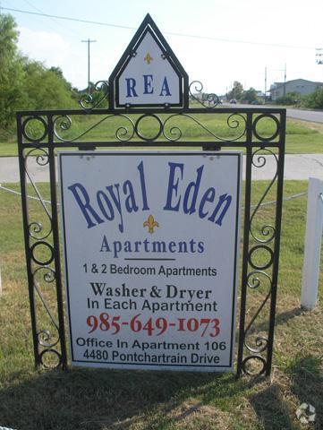 Entrance - Royal Eden Apartments