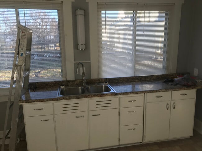 Building Photo - 734 Polk St Unit 3