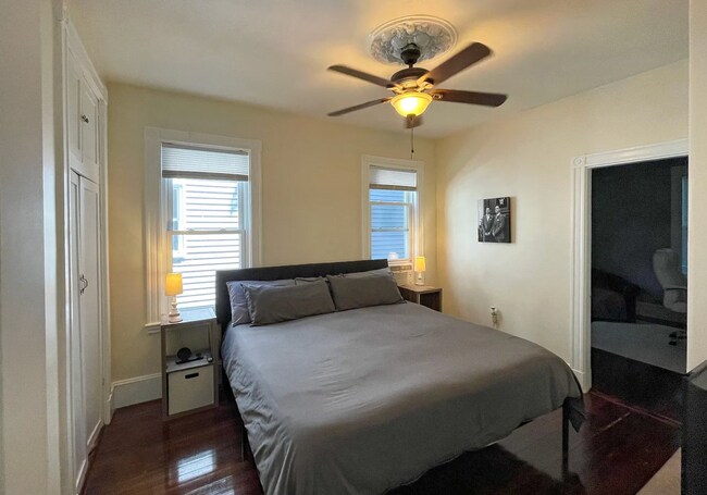 Photo - 439 Winthrop St Unit 1