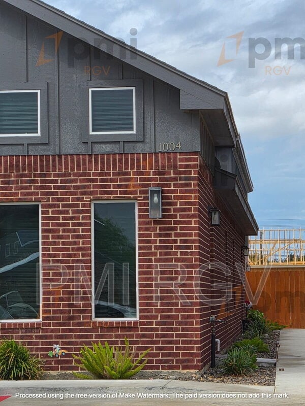 Building Photo - 1004 Hidden Hls St Unit A Rental