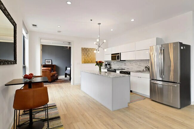 Photo - 3116 W Lake St Unit 314