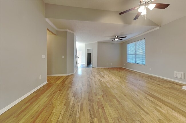 Photo - 6 E Summer Storm Cir