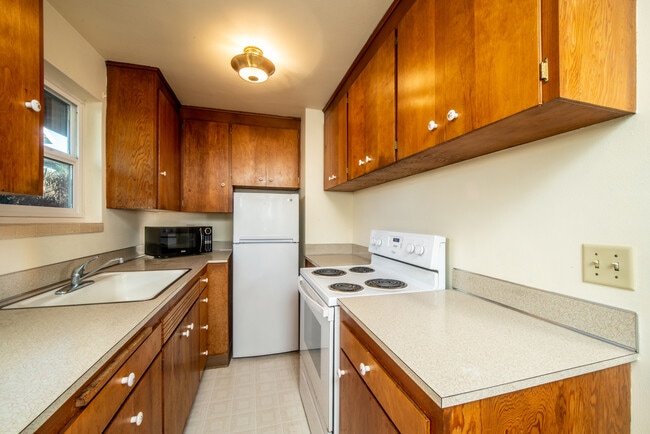 Photo - 922 10th Ave E Unit Apt. 7