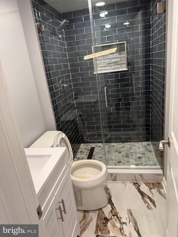 Photo - 7810 Newington Woods Dr