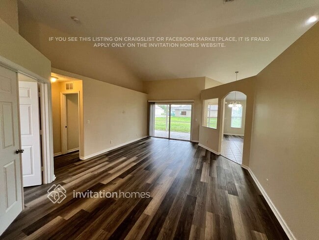 Photo - 625 SW Jacoby Ave