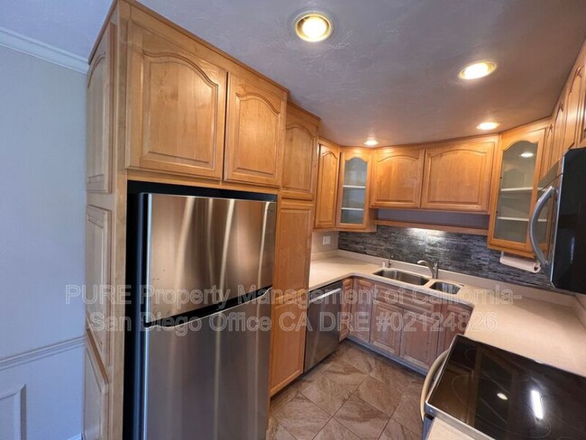 Photo - 7916 Playmor Terrace Condo
