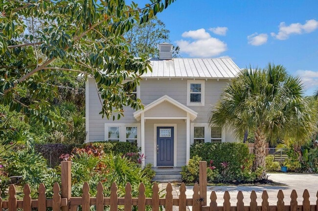 Photo - 1425 E Crisafulli Rd