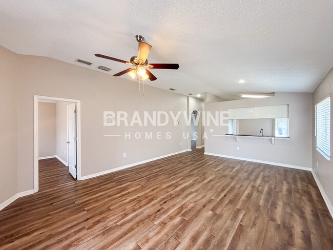 Photo - 11750 Lynmoor Dr