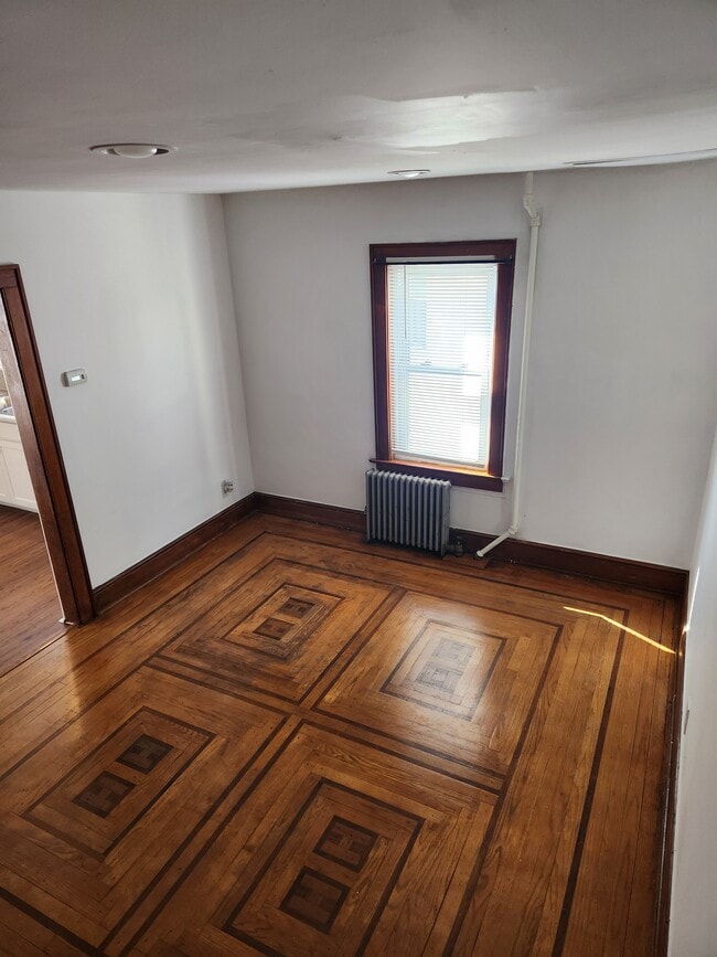 Hardwood Floors - 245 Center St Unit 245B Center Street