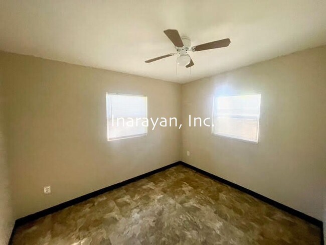 Photo - 2202 W Central Blvd Unit 2202-B