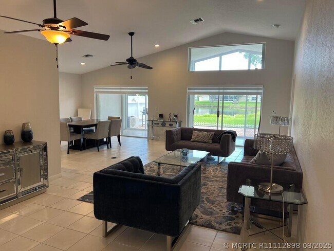 Photo - 10596 Sunset Isles Ct