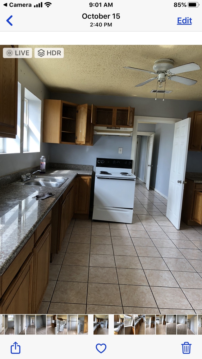 Photo - 1980 Hope St Unidad 1980