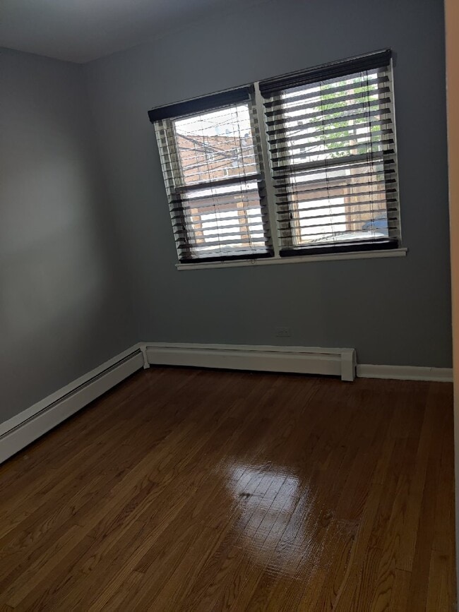 Photo - 4249 N Kedvale Ave Unit 9