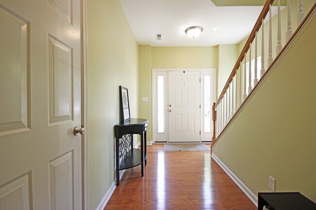 Photo - Liberty Crossing