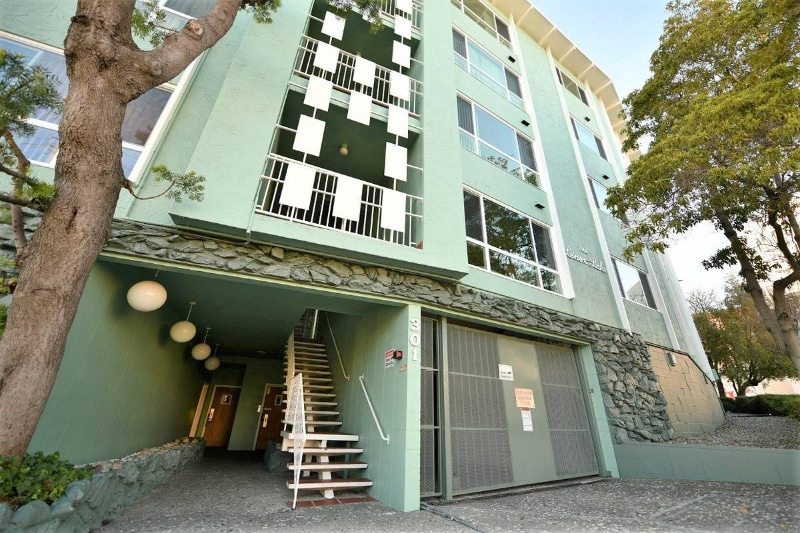 Photo - 301 Lenox Ave
