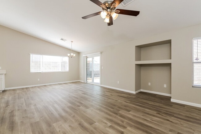 Photo - 1108 Adcox Ct