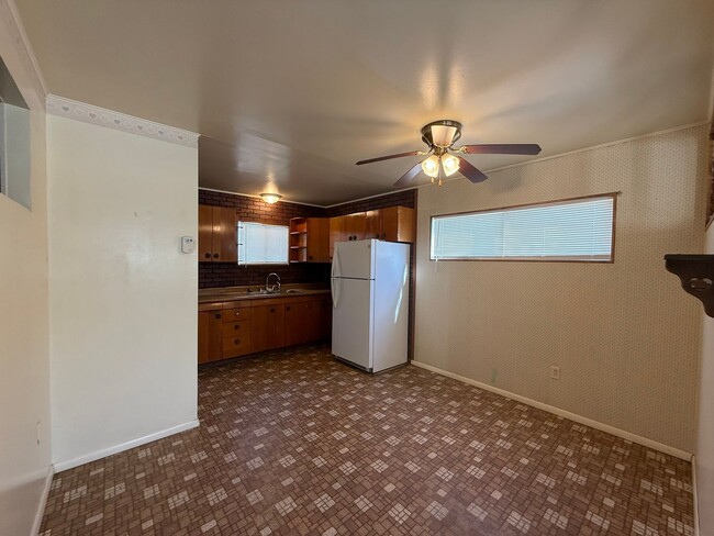 Photo - 414 S 10th St
