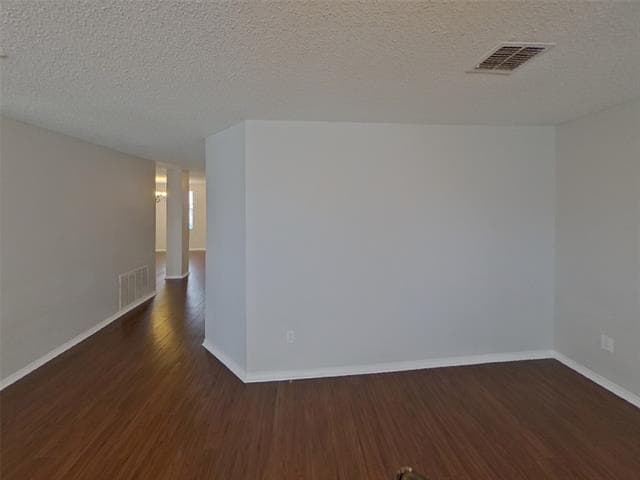 Photo - 1415 Lochspring Dr