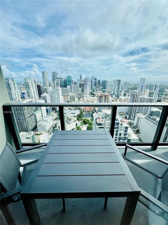 Photo - 159 NE 6th St Unit 4906