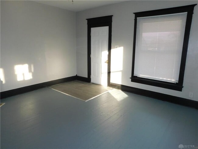 Photo - 611 W Columbia St