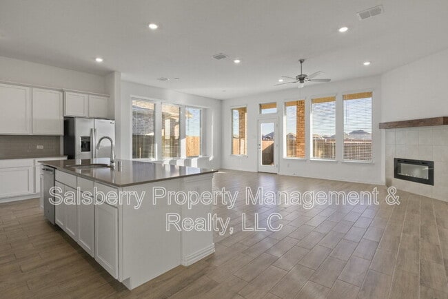 Photo - 233 Cherryvale Ln