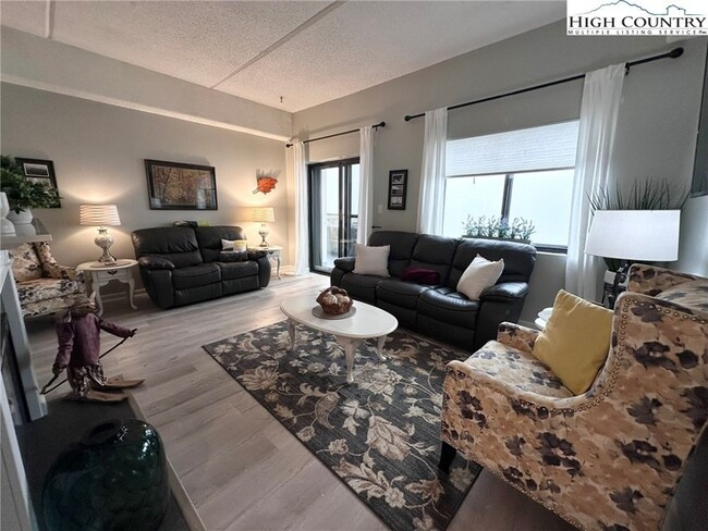 Photo - 303 Sugar Top Dr Unit 2302