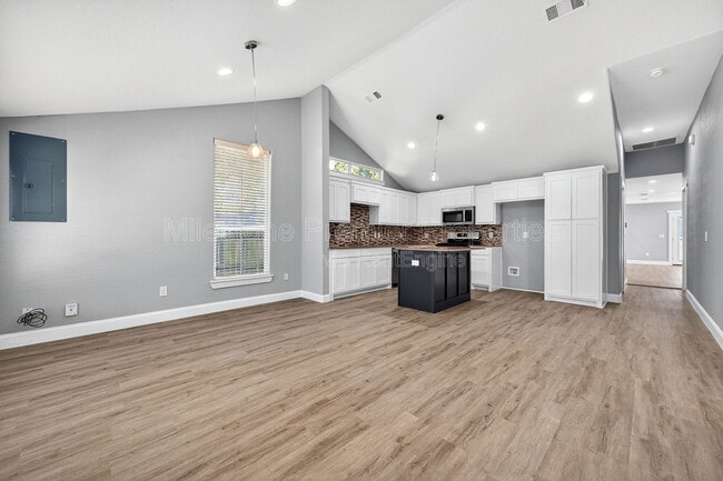 Photo - 1803 W Hull St